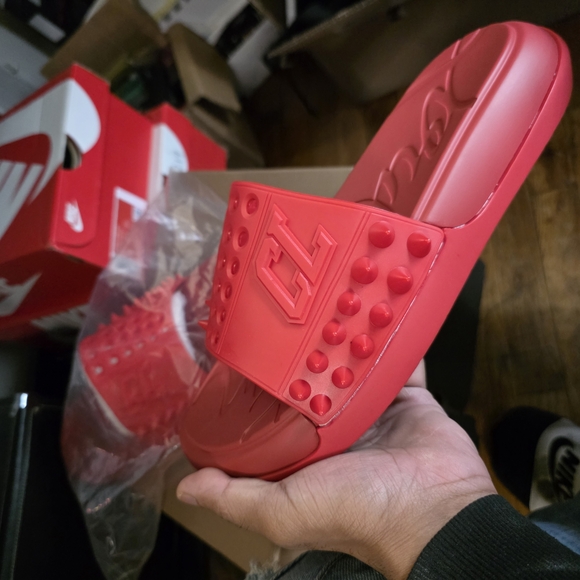 Christian Louboutin Mens Take It Easy Sandals - Picture 1 of 4